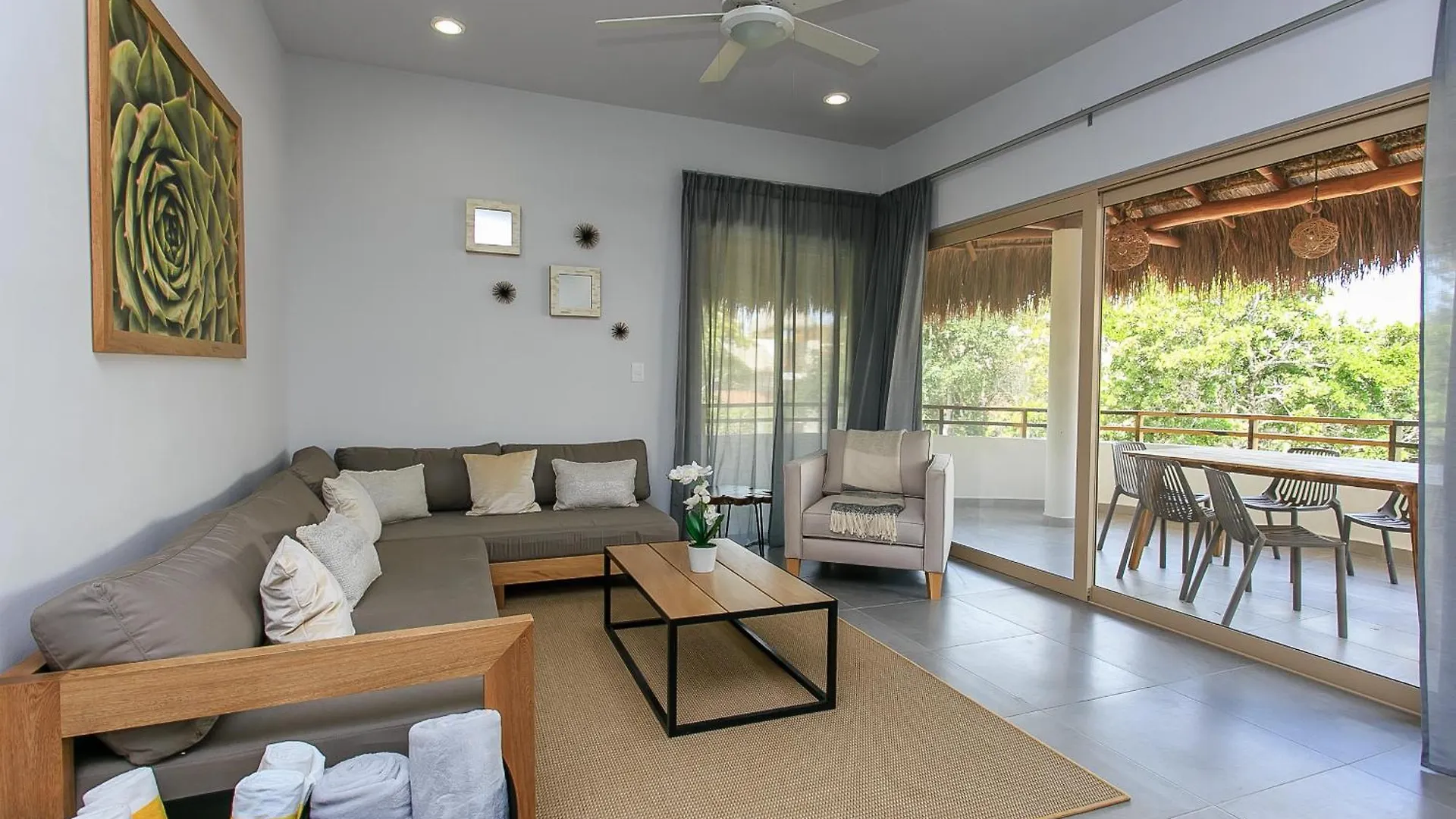 2Br 2Ba Penthouse With Private Rooftop Terrace Tulum