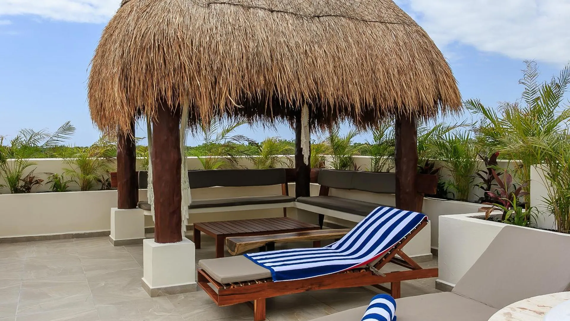 2Br 2Ba Penthouse With Private Rooftop Terrace Tulum Lejlighed